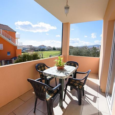 Apartment Drmic Каштела Экстерьер фото