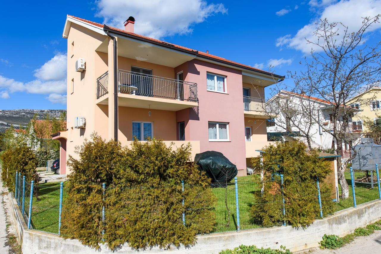 Apartment Drmic Каштела Экстерьер фото