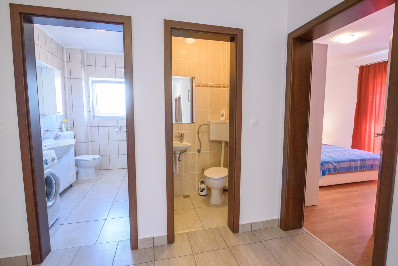 Apartment Drmic Каштела Экстерьер фото