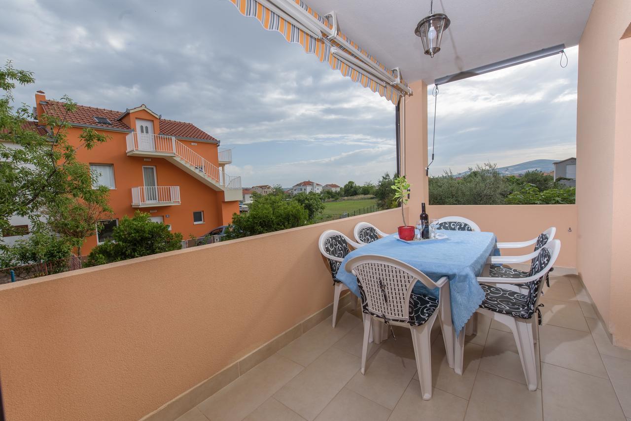 Apartment Drmic Каштела Экстерьер фото